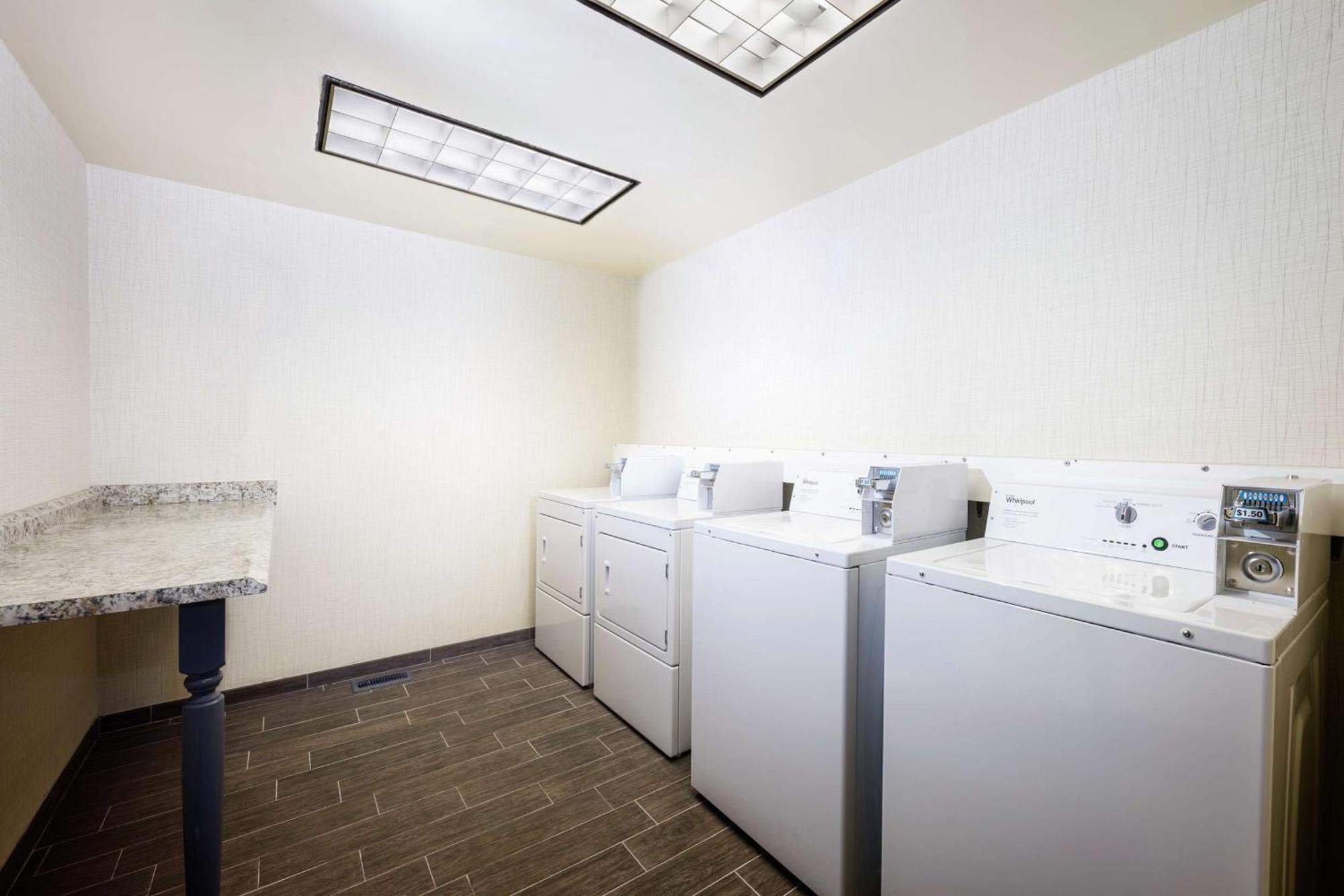 Hampton Inn Virginia Beach Oceanfront North Luaran gambar